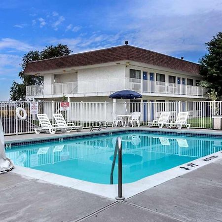 Motel 6 Ontario, Or Luaran gambar